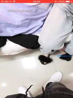 表妺好紧竟然流水了小视频